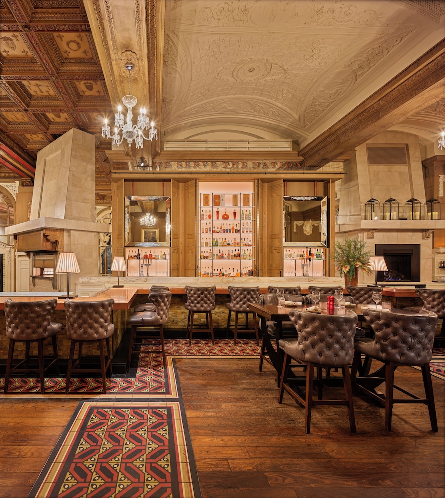 Fairmont Copley Plaza 82/105