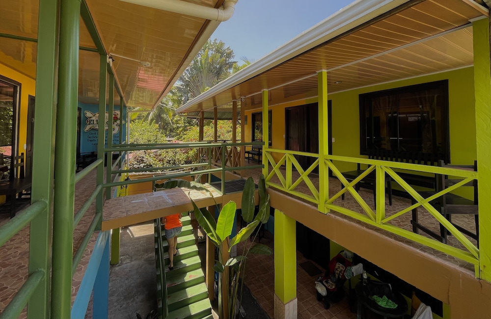 Cabinas El Icaco Tortuguero - Hostel 6/76