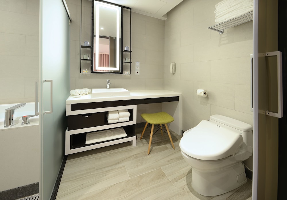 Uinn Business Hotel - Taipei Shilin 38/60
