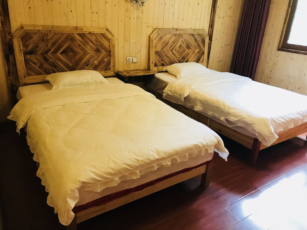 One Step To Heaven Inn 19/50