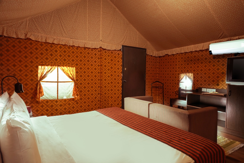 Olde Bangalore Resort and Wellness Center 11/50