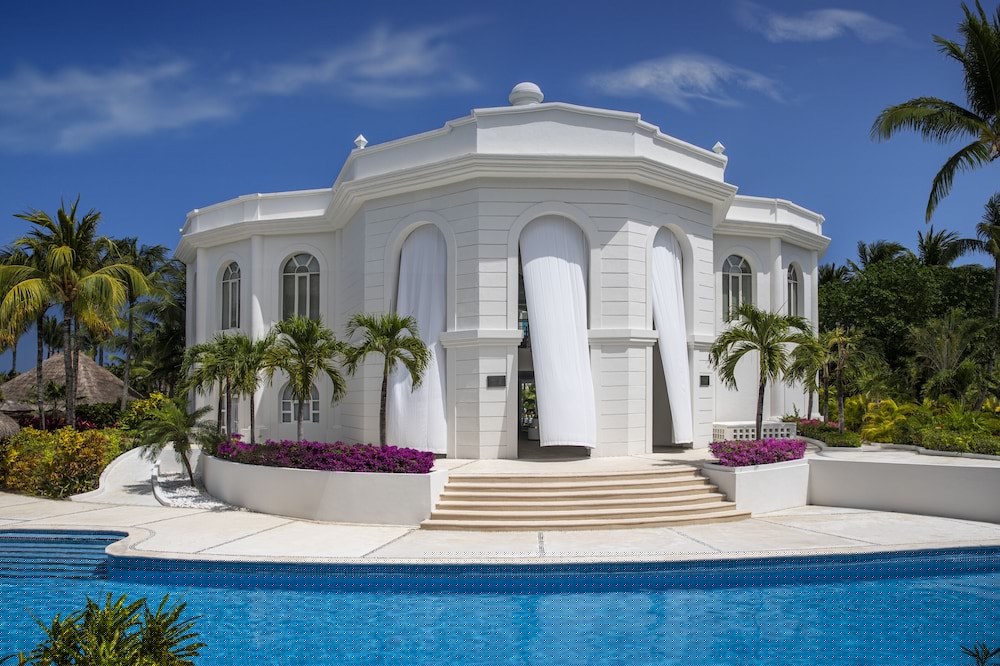 Excellence Riviera Cancun - Adults Only 9/66