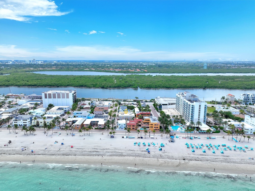 Laguna Blu Beach 40/51