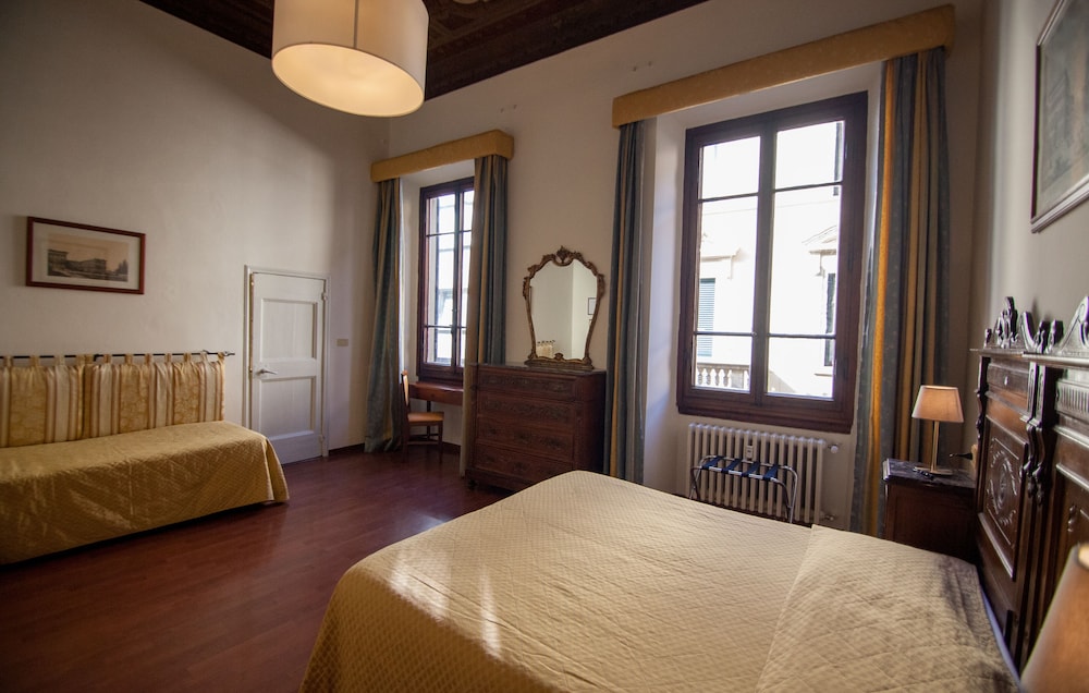 Residenza Hotel Cimabue 37/71