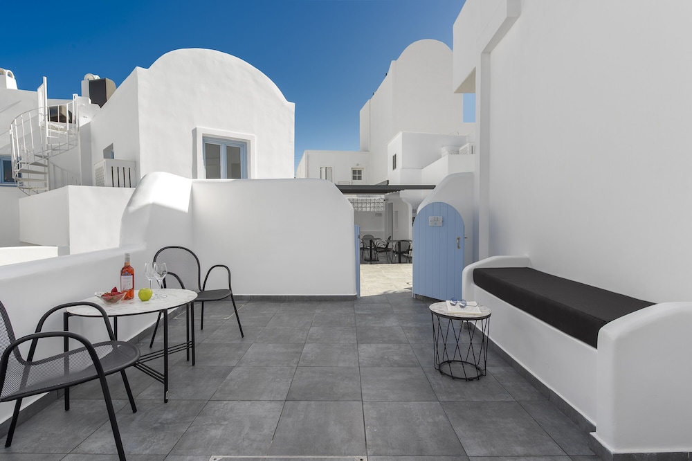 Sole doro Luxury Suites Santorini 43/50
