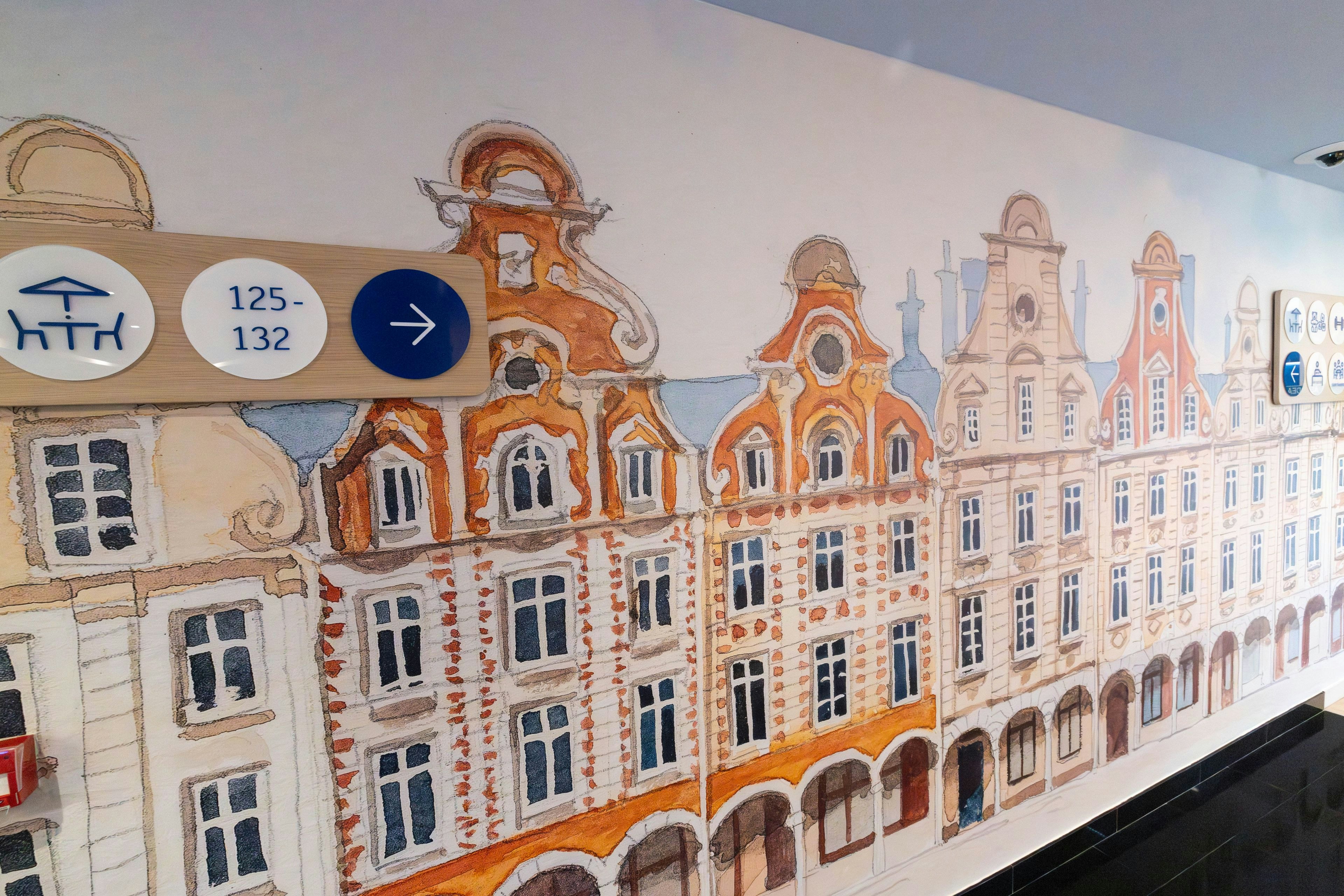 HOLIDAY INN EXPRESS ARRAS 5/78
