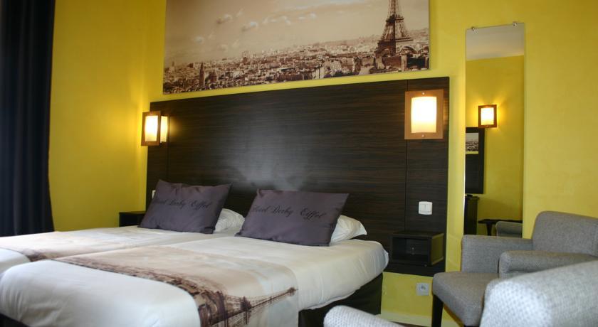 Standard, Double or Twin Bed