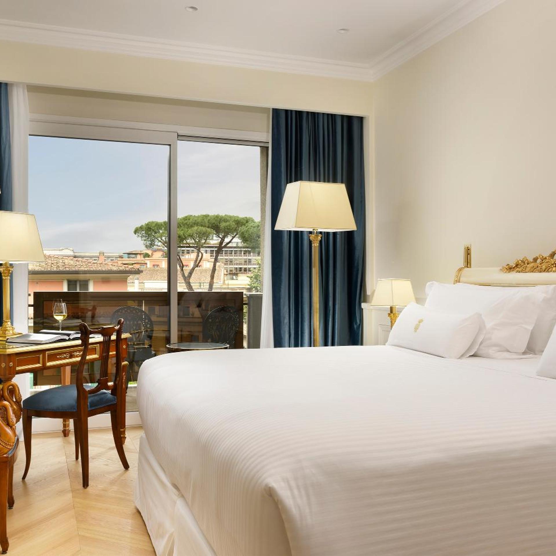 Prestige, Double Bed, City View