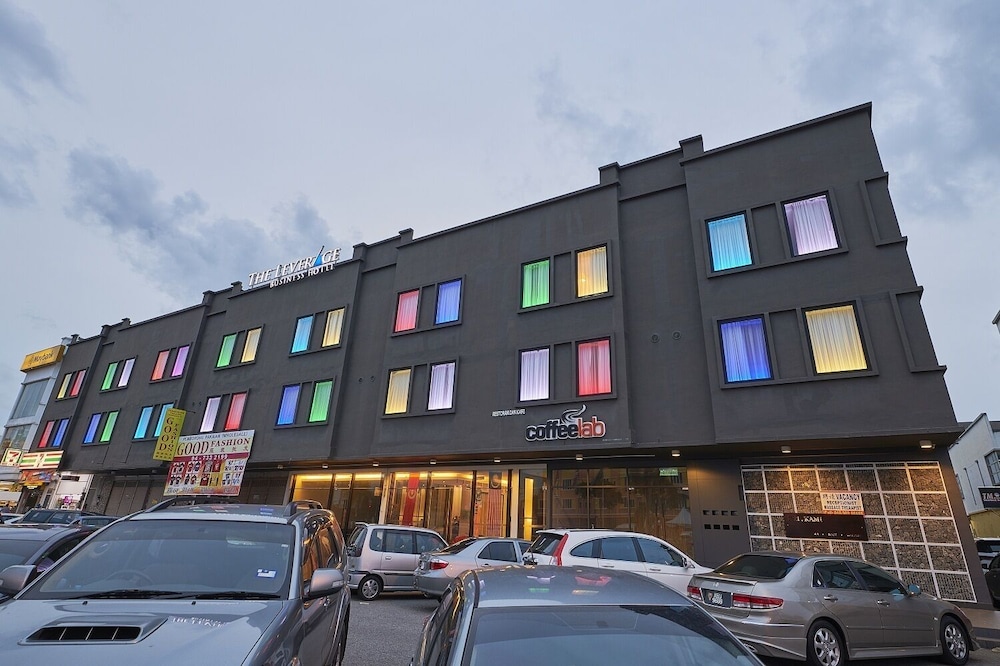 The Leverage Business Hotel Mergong 3/51
