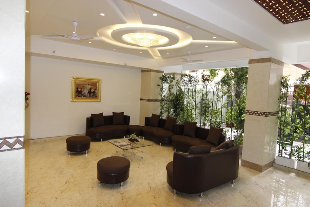 The Grand Tulip, Swargate 21/30