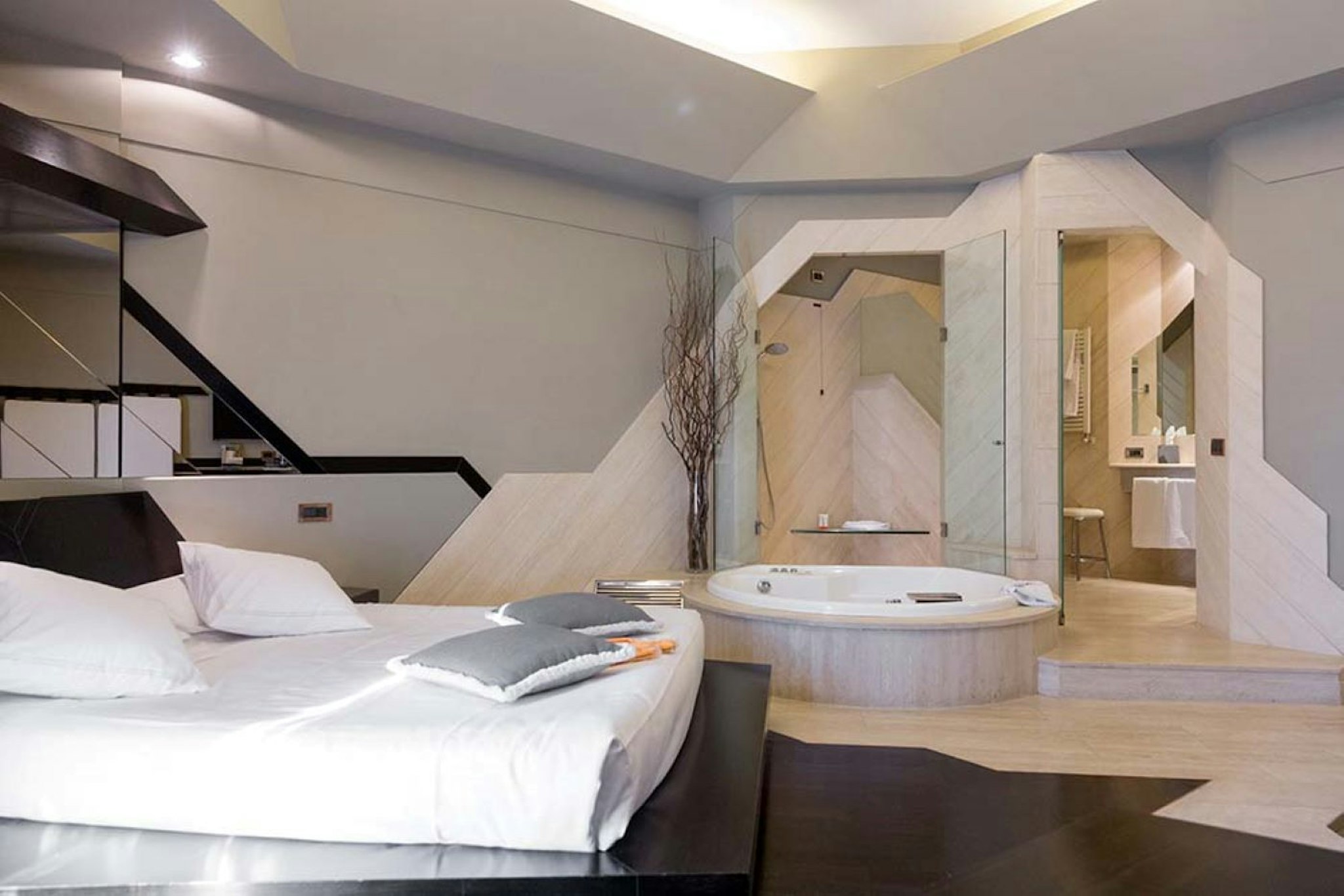 Isa Hotel 26/58