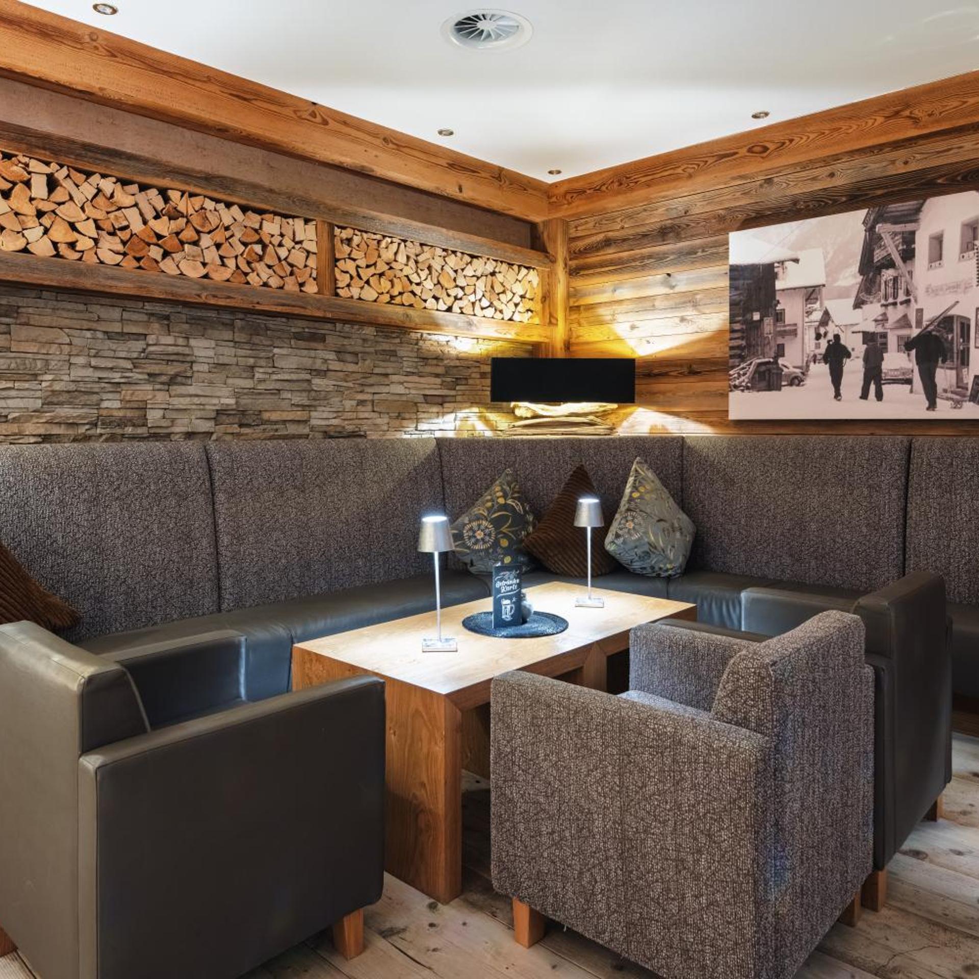 Hotel Garni Alpenjuwel 40/53