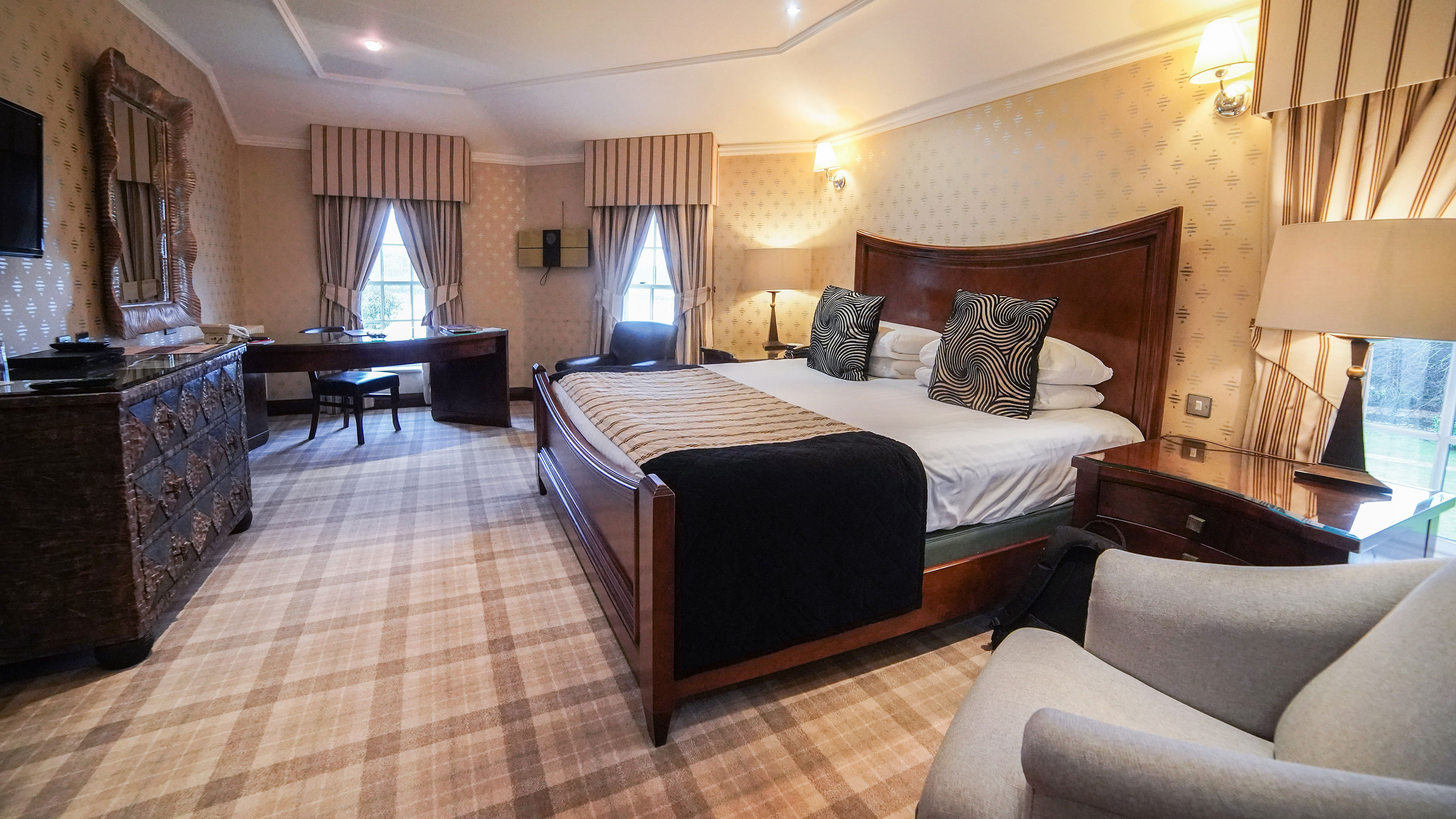 Hardwick Hall Hotel 5/35