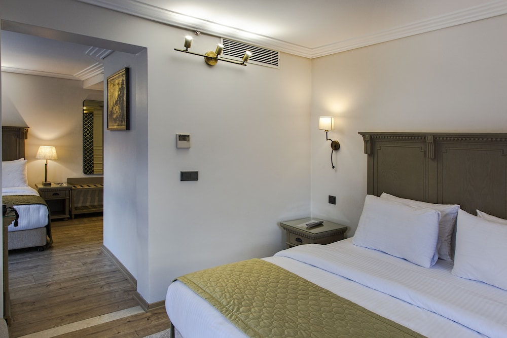 Mest Hotel 15/46