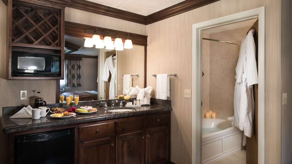 Best Western Plus Flathead Lake Inn And Suites 72/74