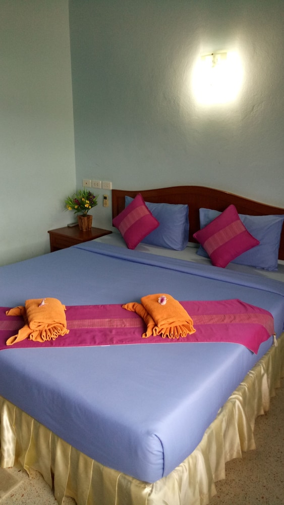 STANDARD, DOUBLE BED