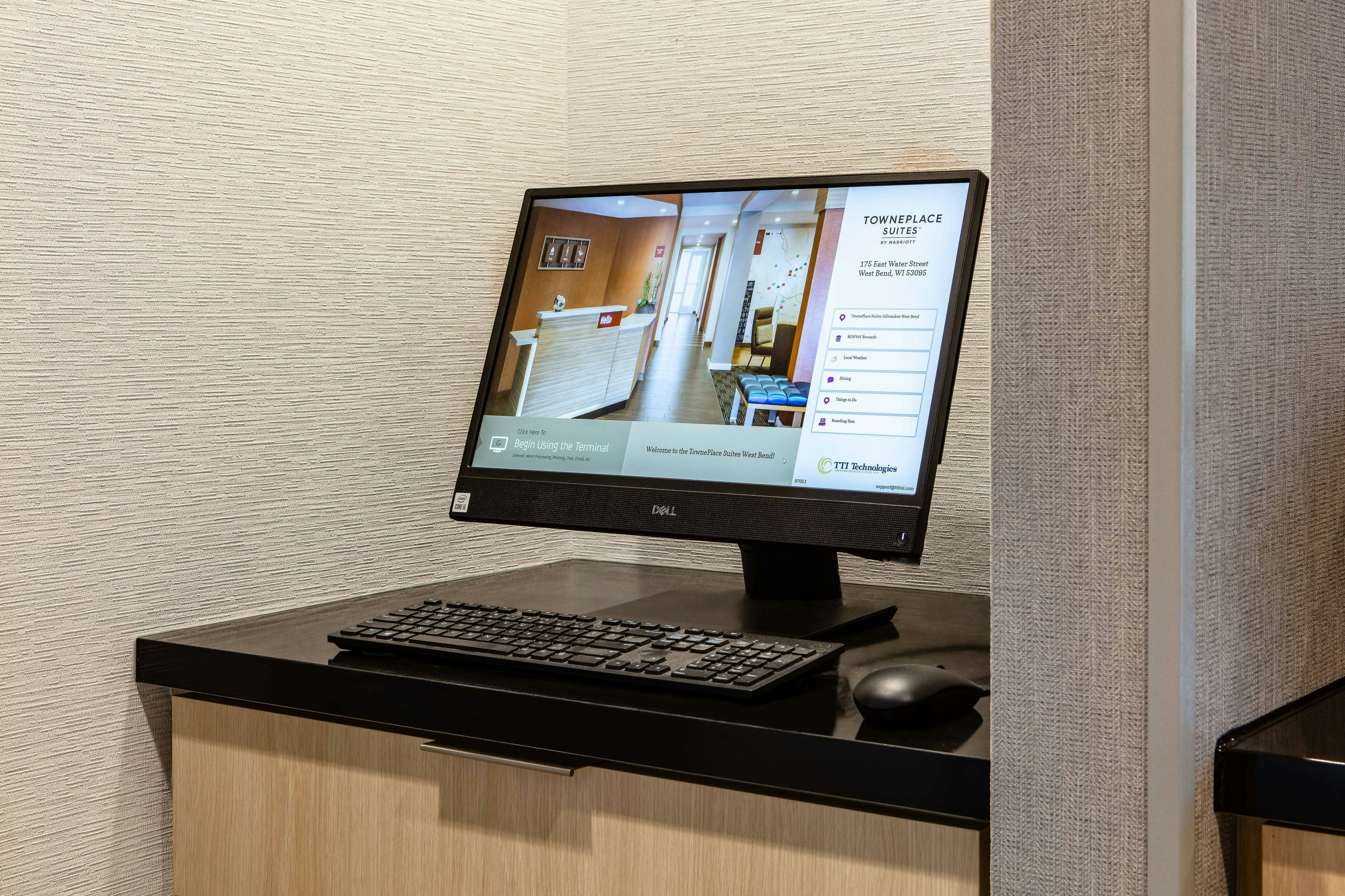TownePlace Suites by Marriott Milwaukee West Bend 12/12
