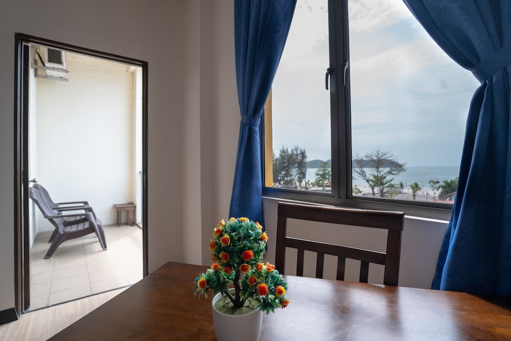 Paretto Seaview Hotel 32/41