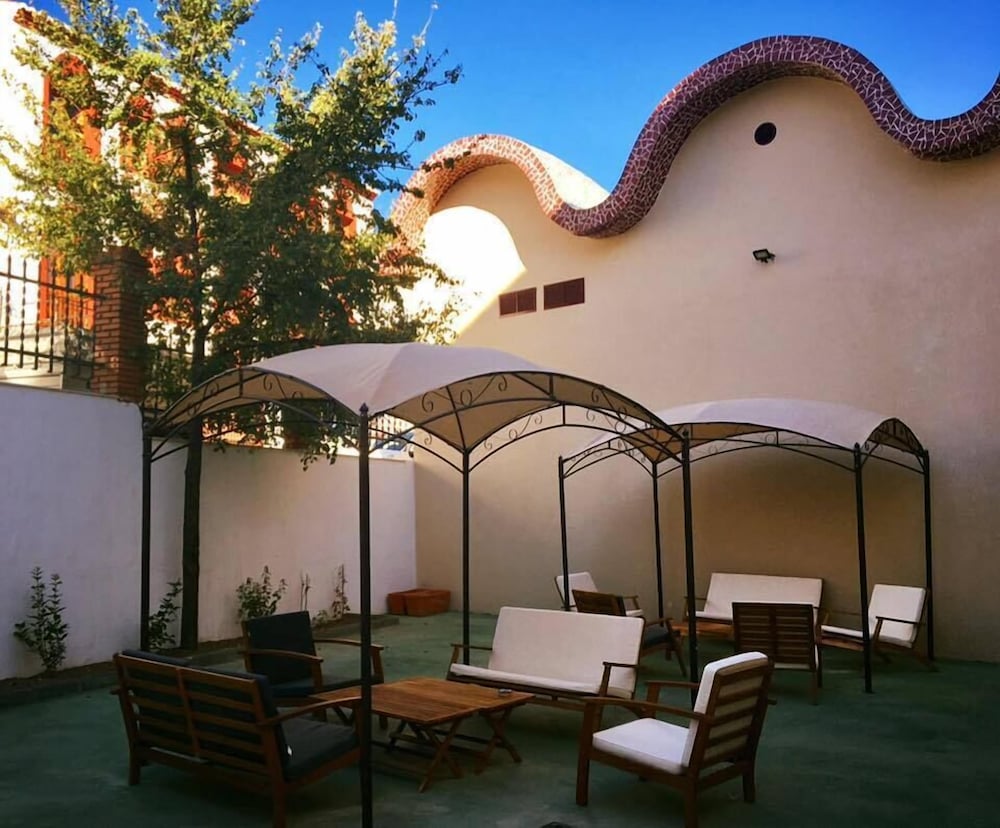 Hotel Balneario de Graena 43/44