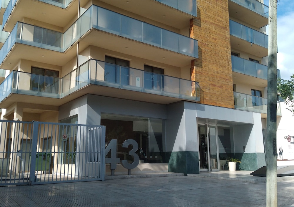 Apart Hotel Quijote by DOT Suites 39/44