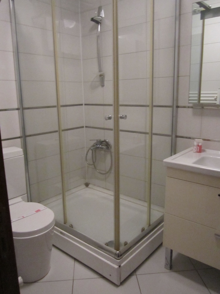 Derpa Suite Hotel Osmanbey 45/50