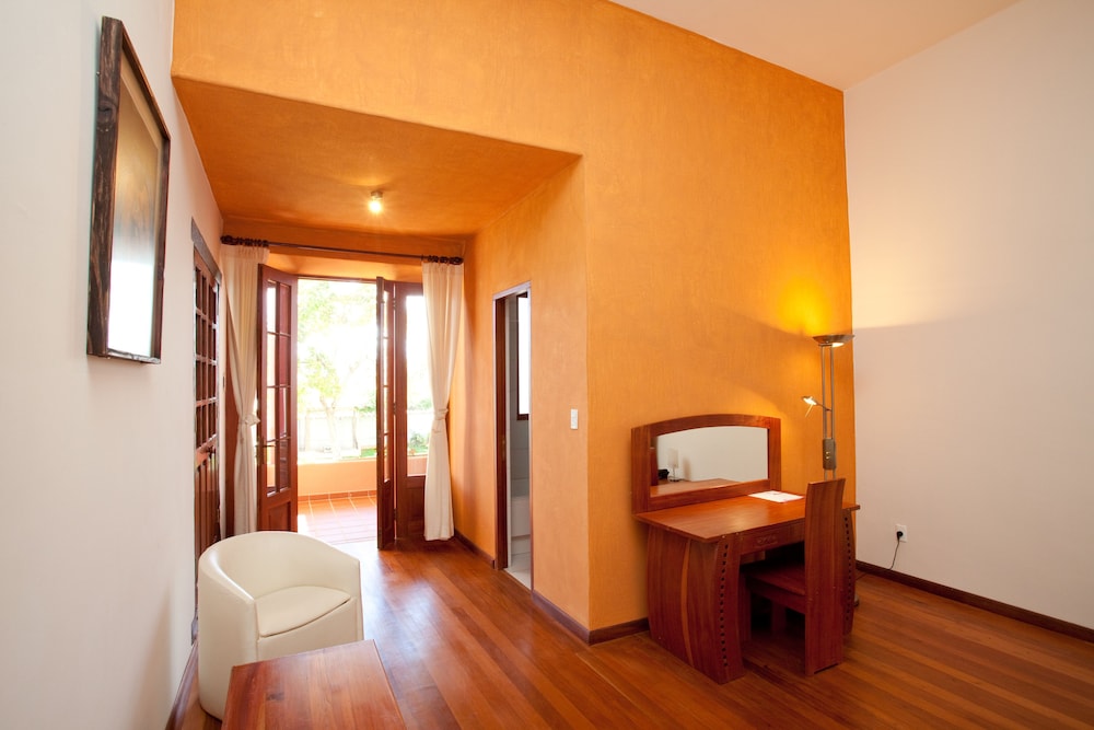 Villa Antigua Hotel 13/30