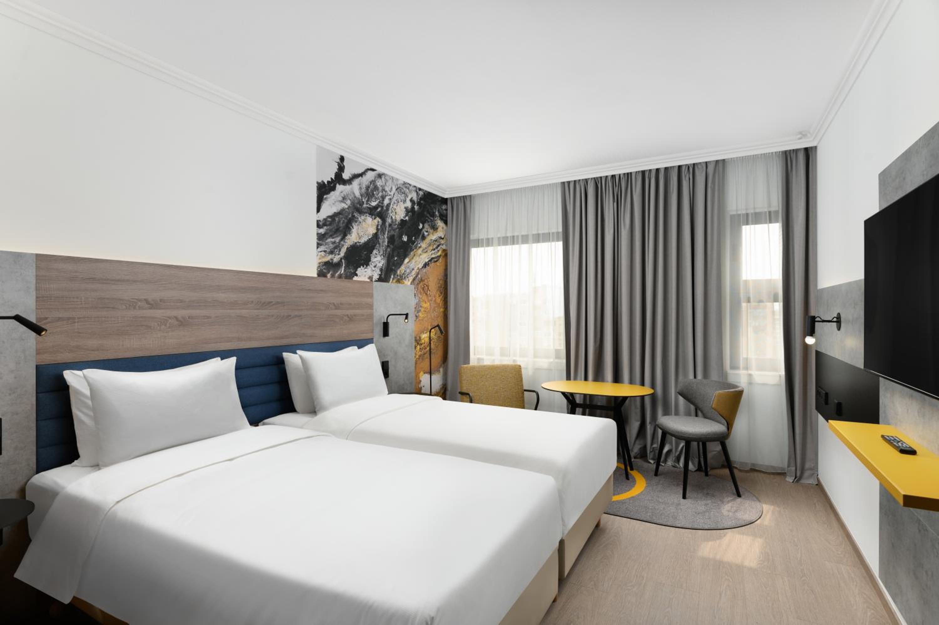 Renovated, Premium, Twin Beds, City View