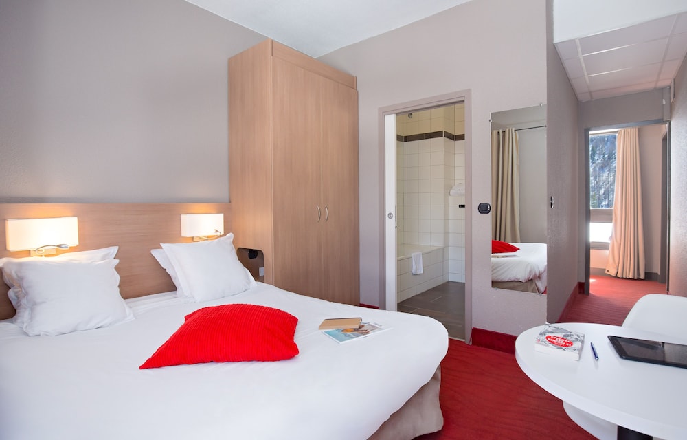 SOWELL HOTELS Le Pas du Loup 25/71
