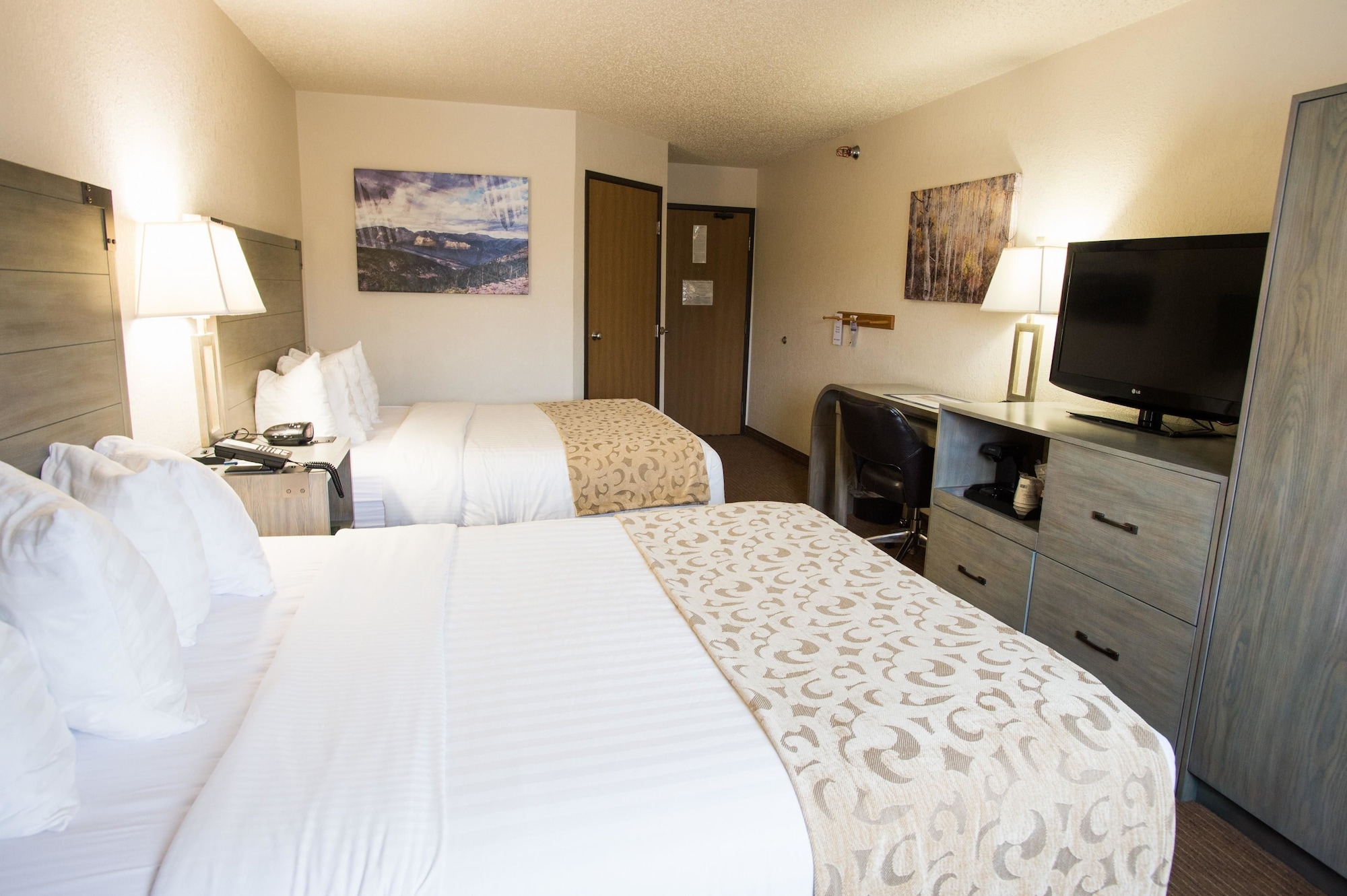 غرفة قياسية بسريرين كوين لذوي الإعاقة، Best Western Alpenglo Lodge 4/10