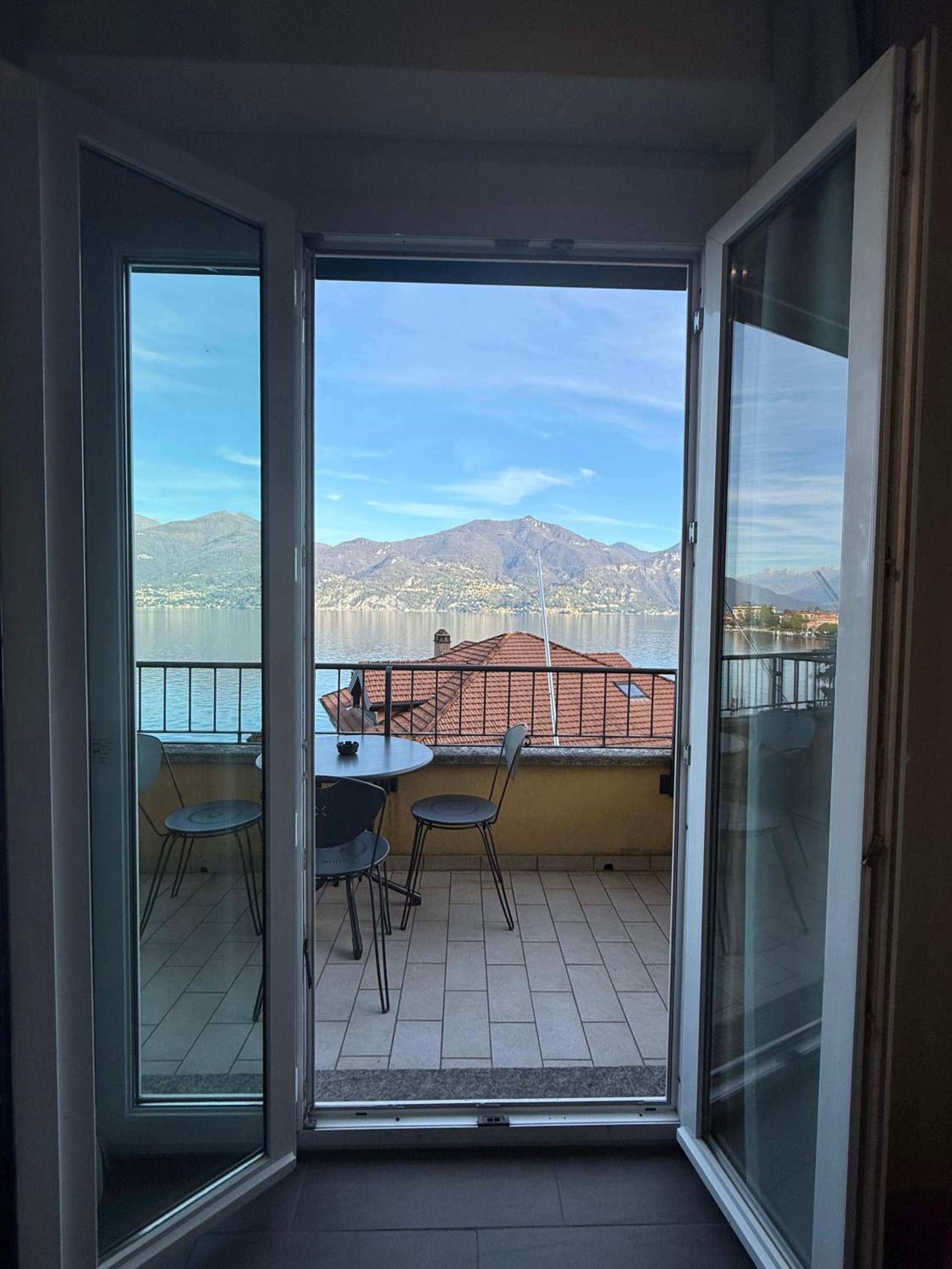 Lake Como Hostel 5/24