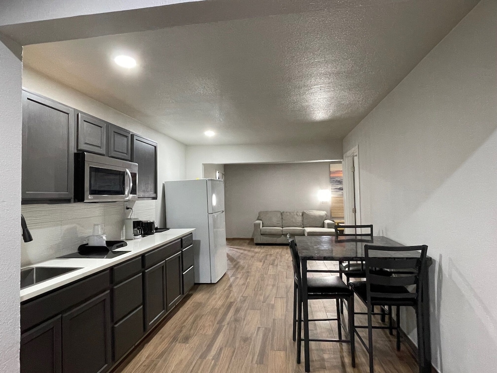 Days Inn by Wyndham Sulphur Springs 22/43
