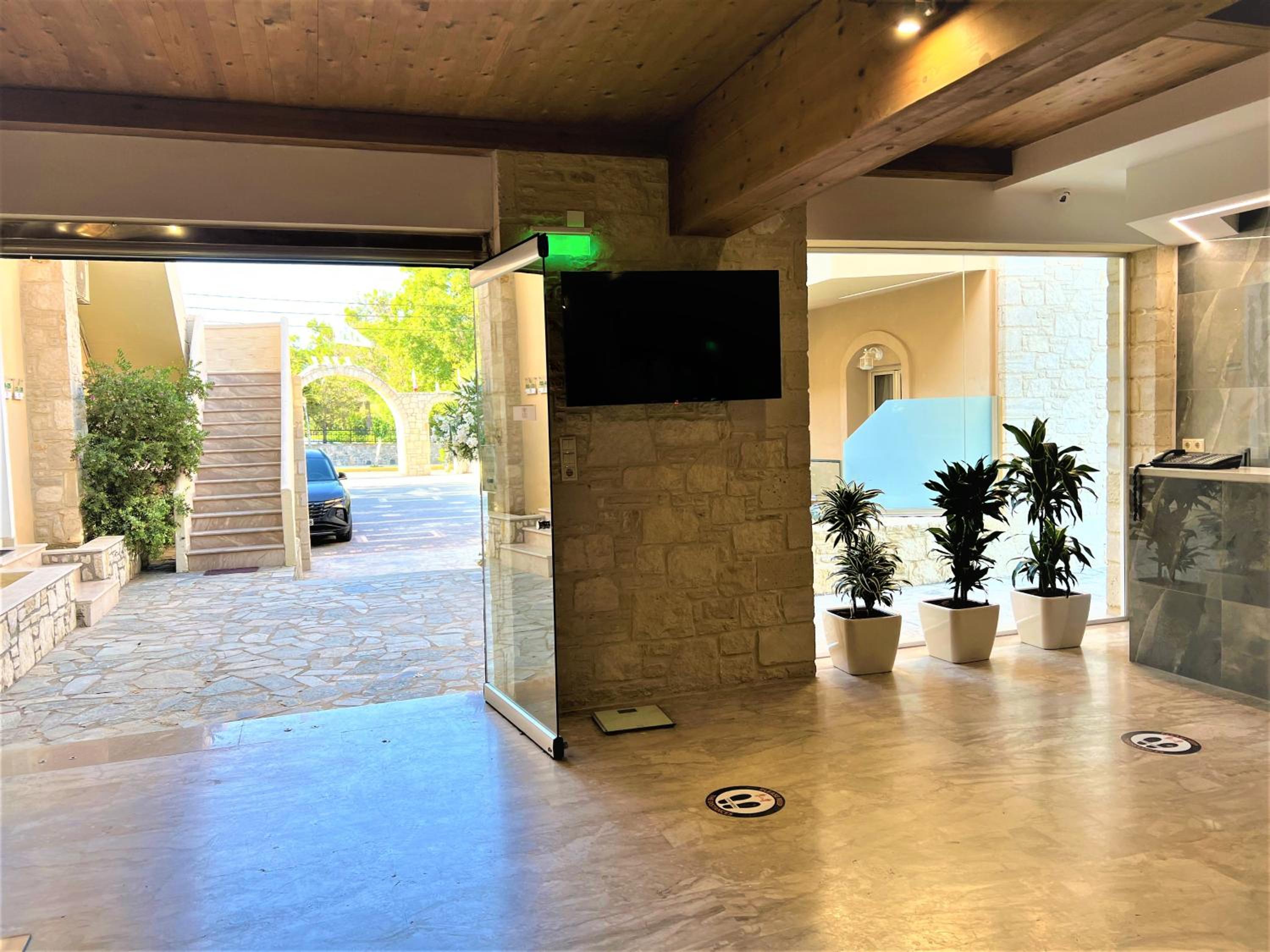 Lili Hotel 31/53