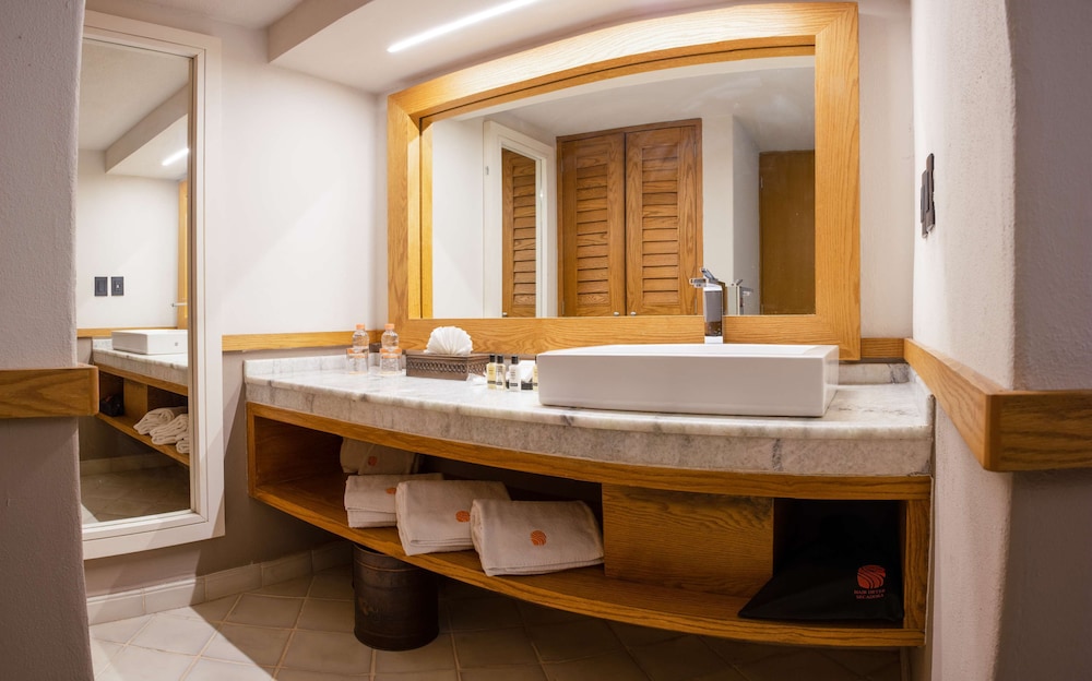 Hacienda Jurica by Brisas 55/73