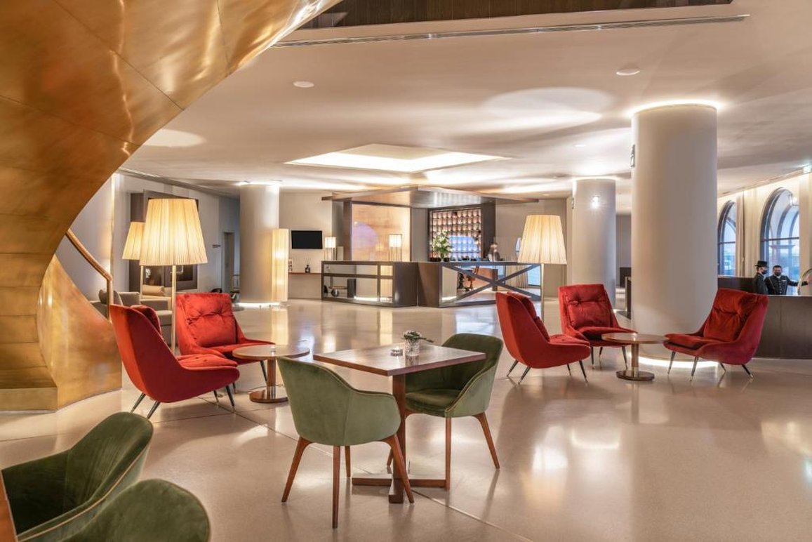 Grand Hotel Acores Atlantico 43/72