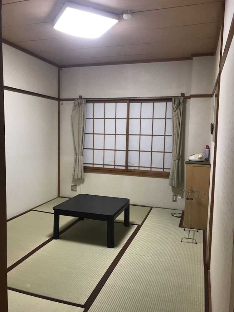 Lodge Oka 27/50