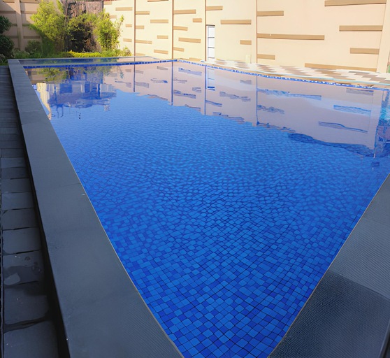 Hotel Larissa 8/11
