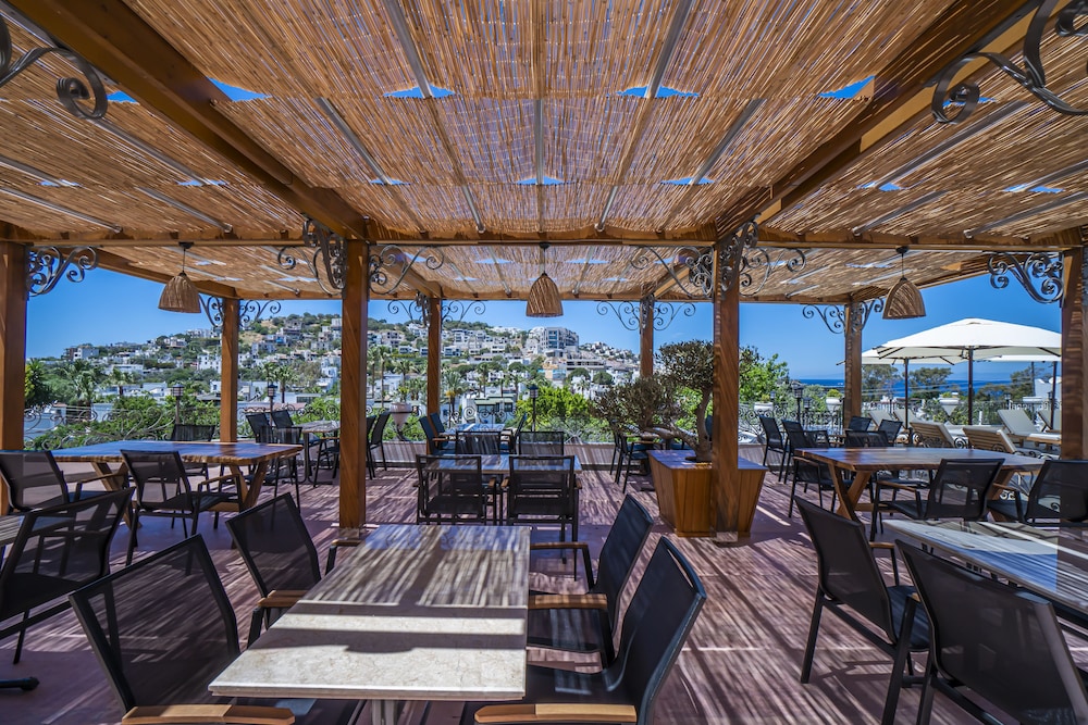 Elementa Boutique Hotel - Adults Only 48/63
