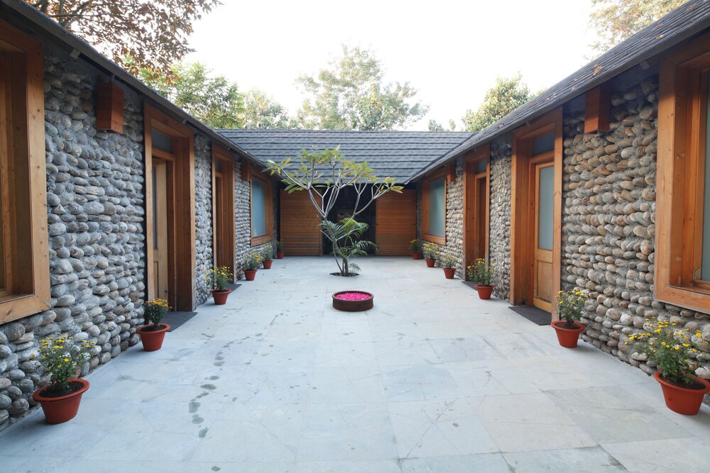 Sinclairs Retreat Dooars in Mal