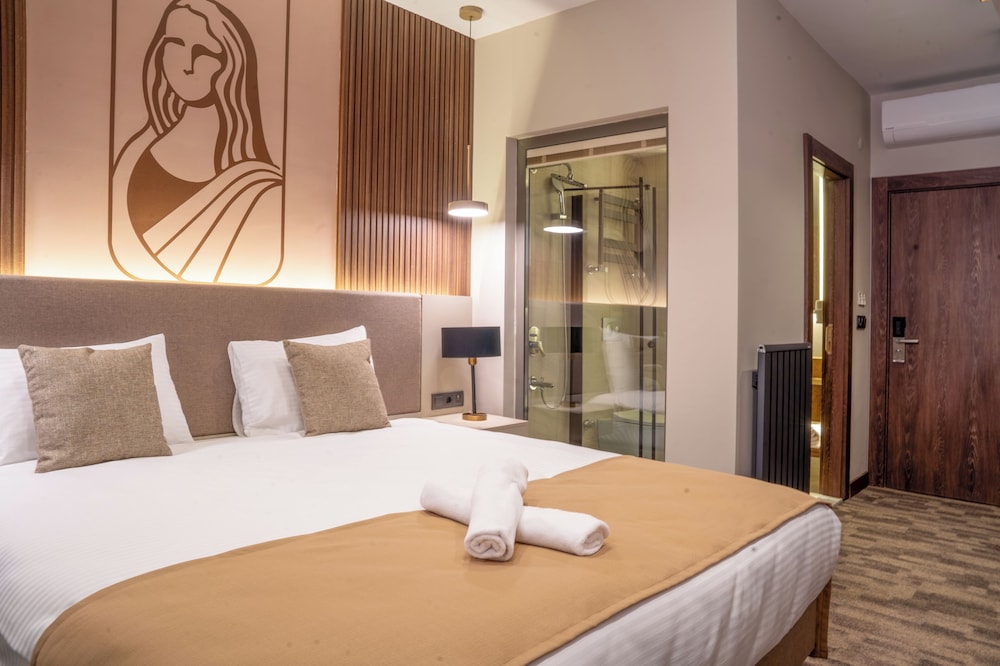 Monalisa Hotels Canakkale 11/28