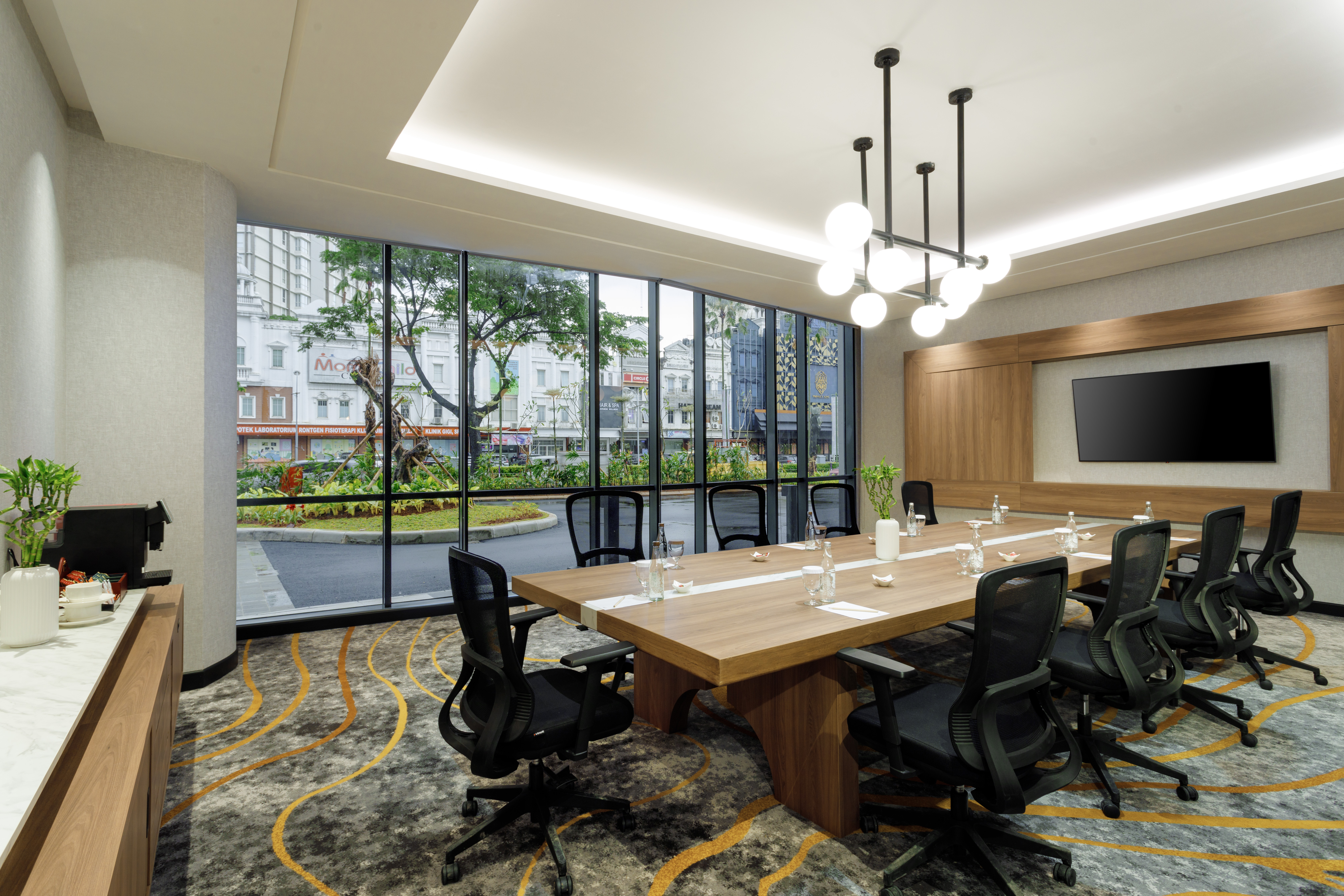 Harris Hotel and Convention Serpong 67/83