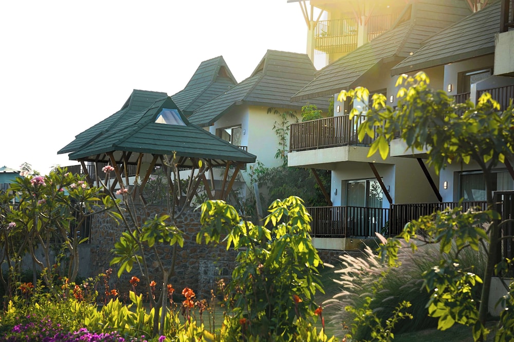 Radisson Resort Hatgad Saputara in Surgana