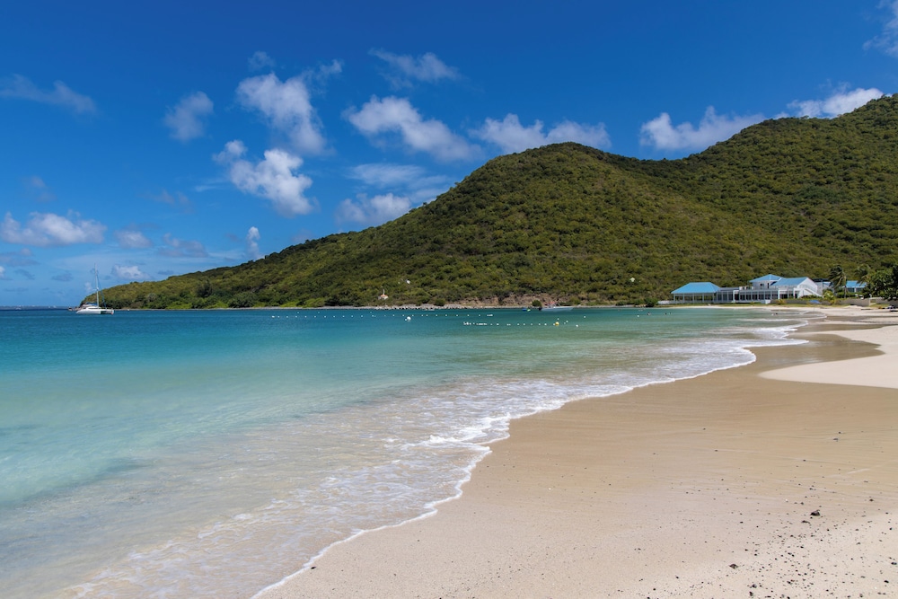 Anse Marcel Beach Resort 44/50