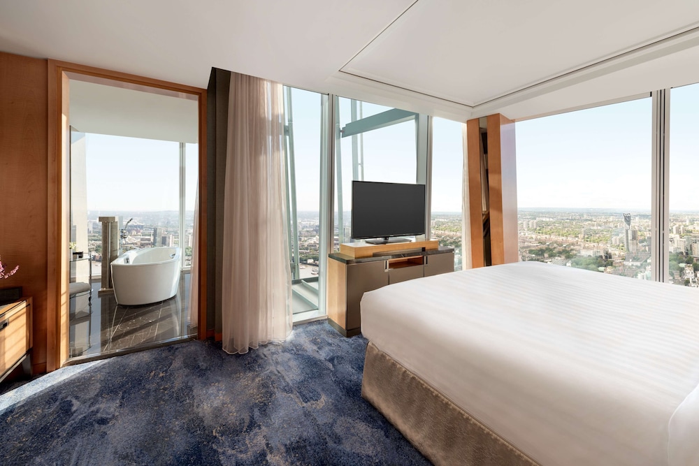 Shangri-La The Shard London 14/69
