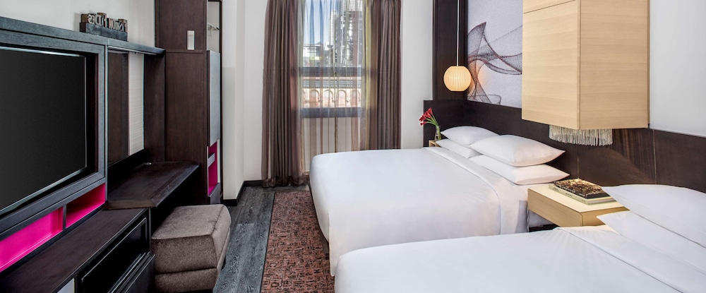Hyatt Herald Square New York 36/75