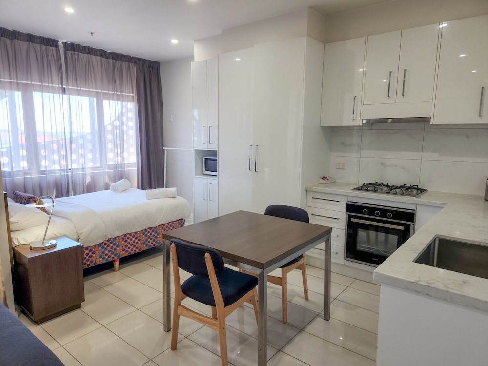Exodus Dandenong Apartment Hotel 34/50