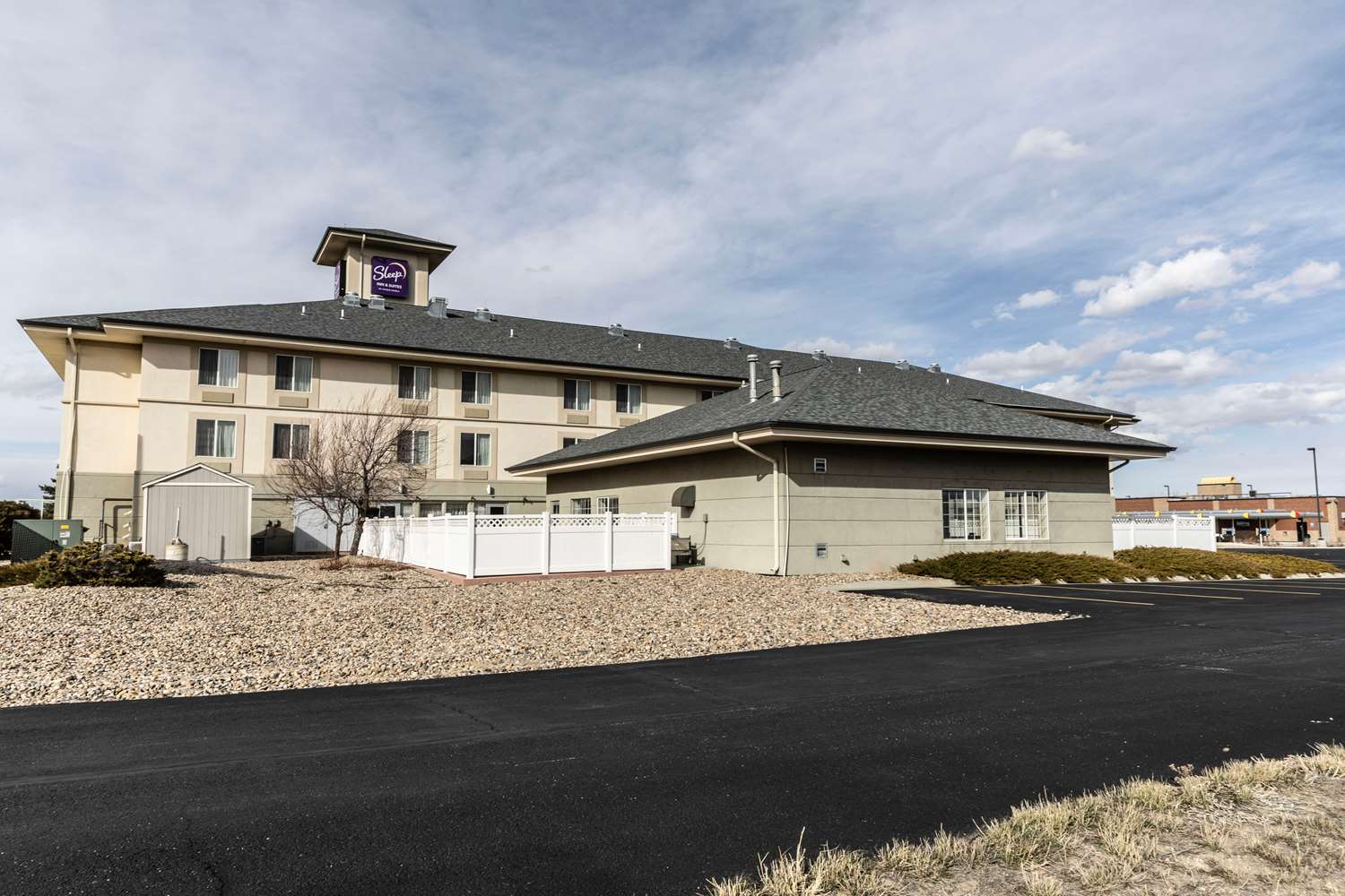 Sleep Inn & Suites Evansville - Casper 3/20