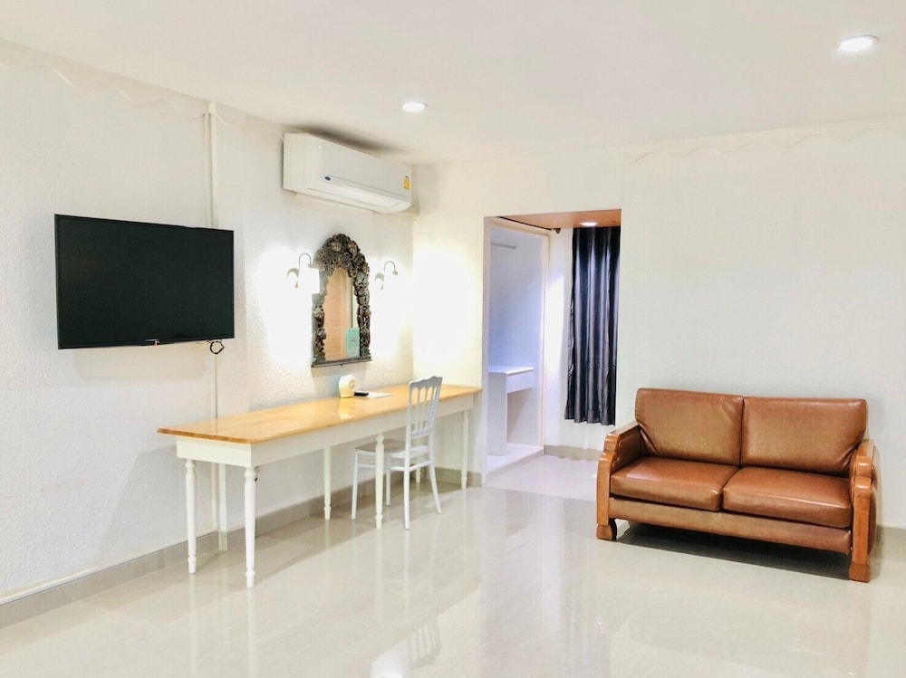 Dad D Resort by Lopburi Inn Resort 39/63
