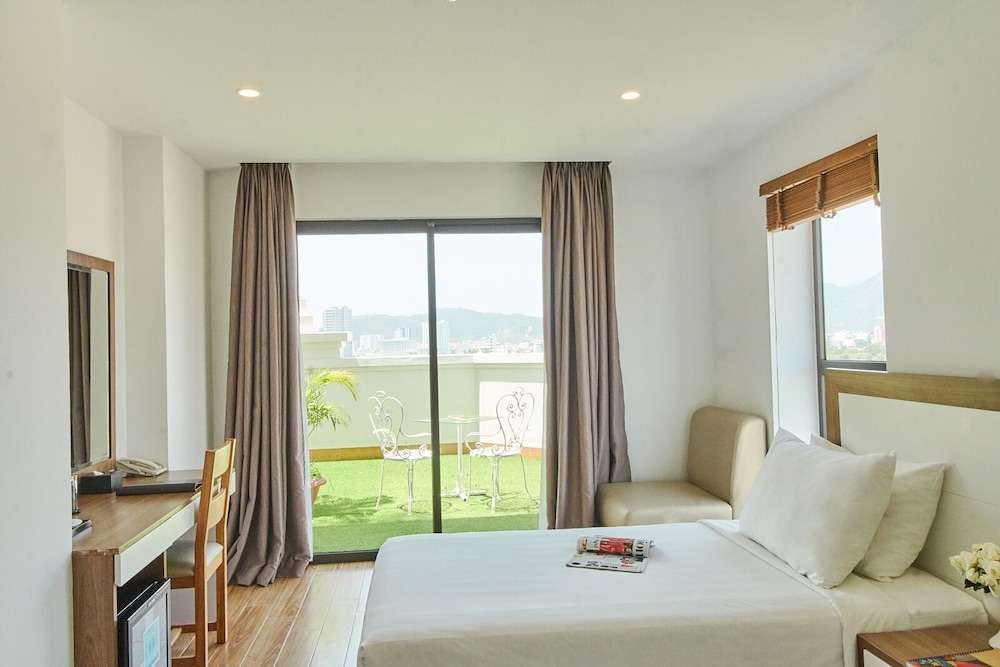 An Vista Hotel 55/75