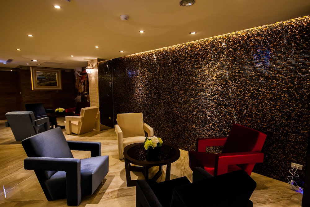 Hotel Yoshi Kaohsiung 24/27
