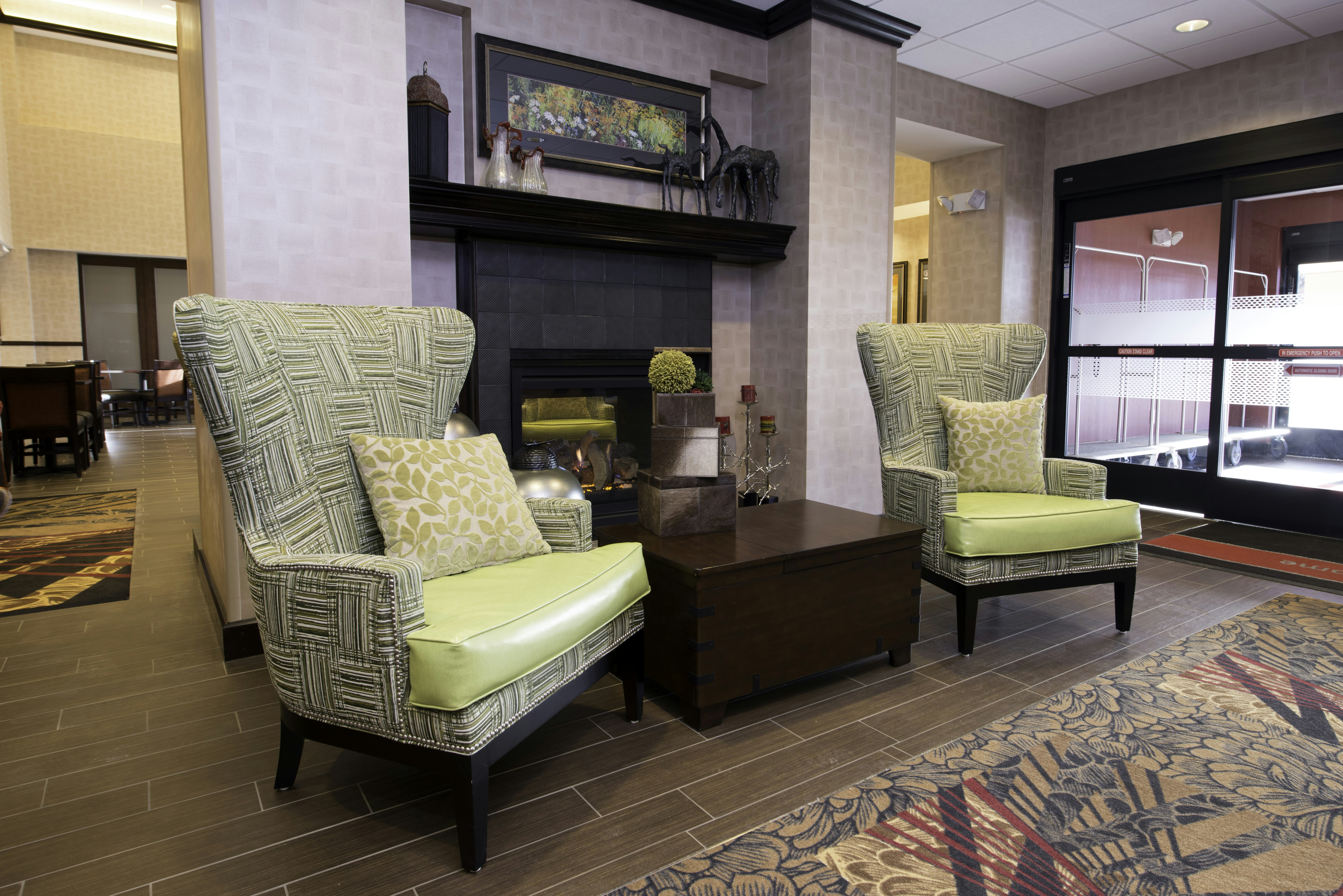 Hampton Inn And Suites Bismarck Northwest 32/60